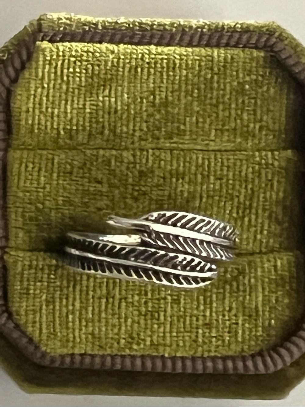 Vintage/Boho Design Stainless Steel Silver Feather Wrap Band Size 7